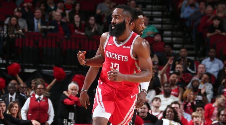 Rockets seriyi 8 maça çıkardı