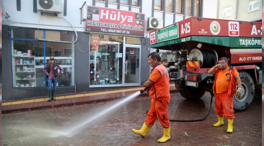 Selin vurdu�u Bozkurt'ta sokaklar y�kan�yor