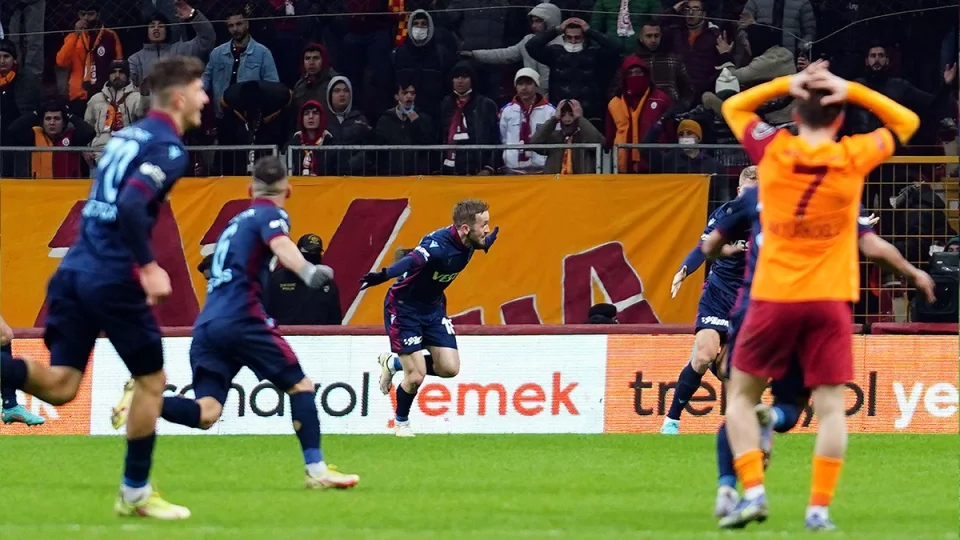 S�per Lig'de heyecan ba�l�yor