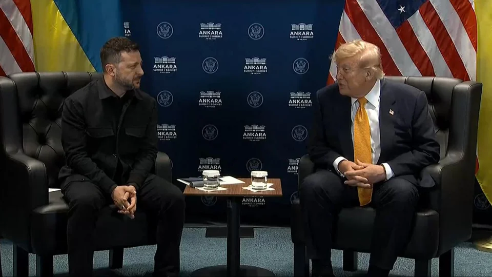 Trump: ‘Bu akşam İran’ı çok sert vuracağız’