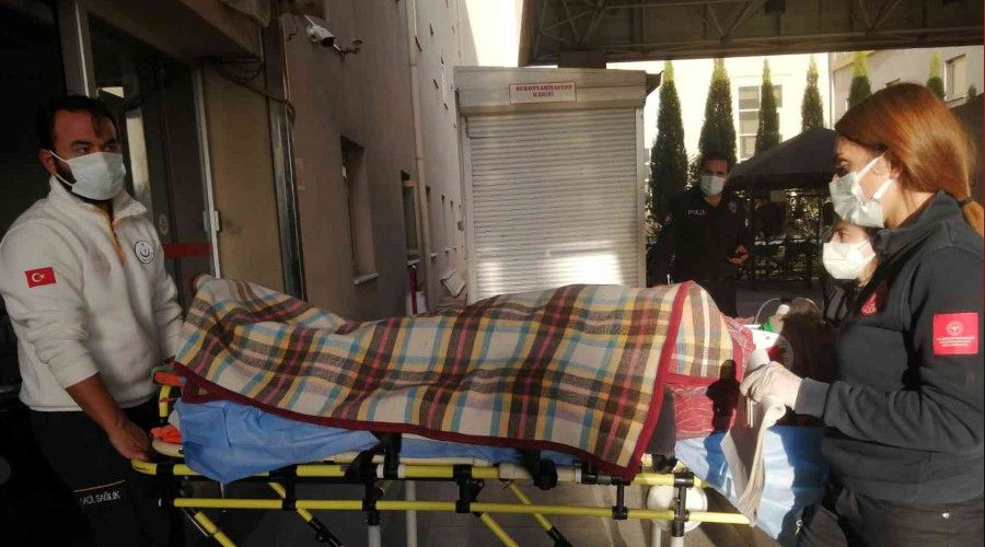 Tu�la fabrikas�nda g���k alt�nda kalan i��i kurtar�ld�