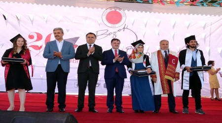 Yozgat Bozok niversitesinde mezuniyet treni    