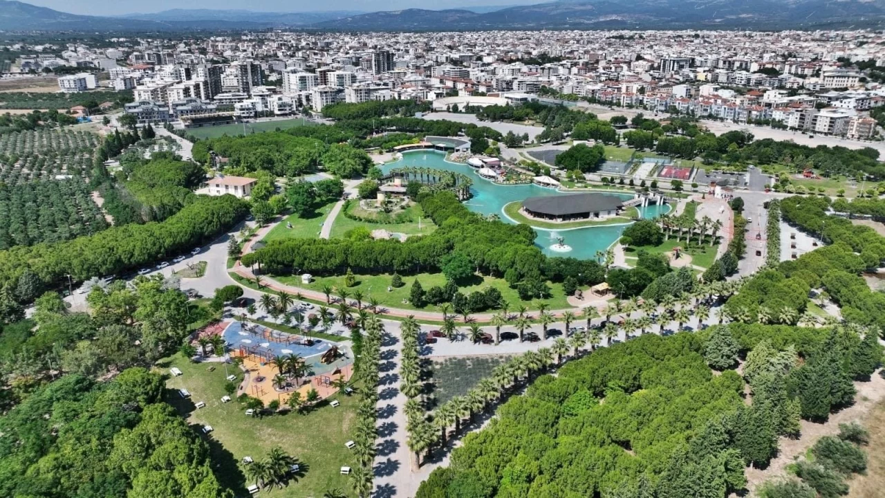 Akhisar: Tarihin ve kültürün buluştuğu şehir
