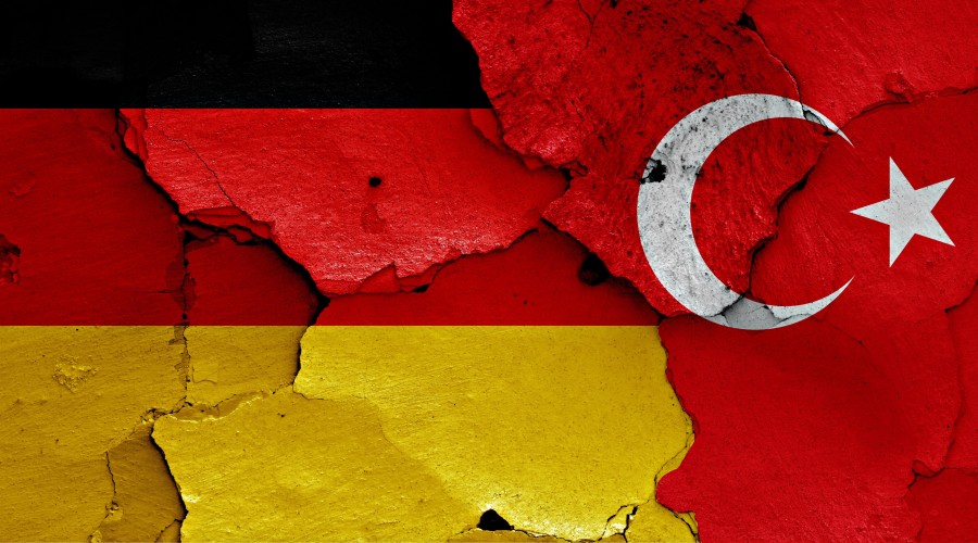 Almanya'dan T�rkiye'yi �ok eden karar