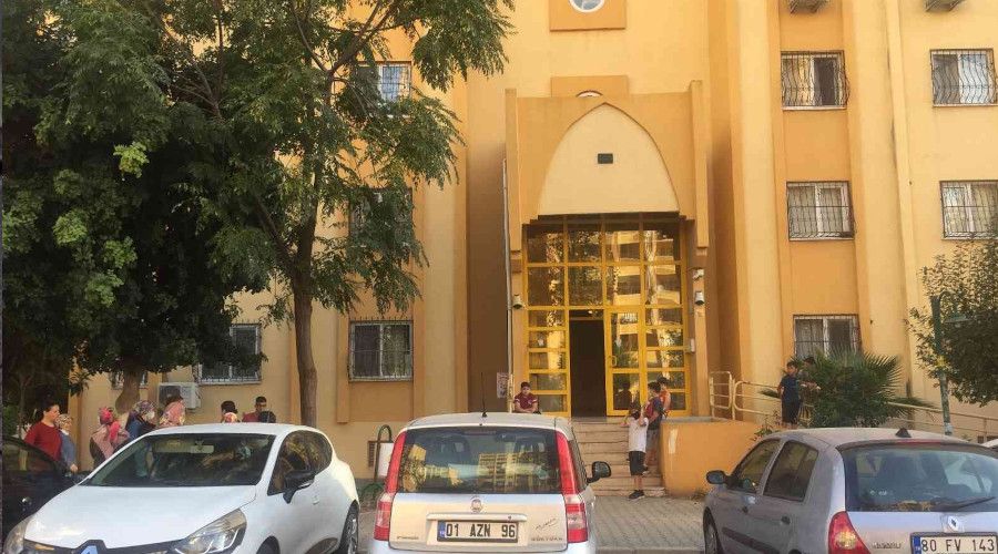 Apartman� koku sar�nca doktorun �ld��� ortaya ��kt�