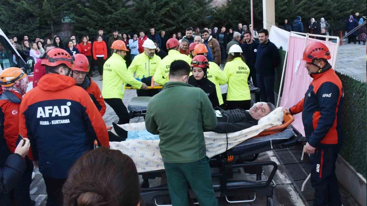Artvin Devlet Hastanesi'nde yangın tatbikatı