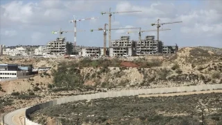 Bat� �eria'da Filistin y�netimindeki 100 noktay� hedef alan yeni bir yerle�im plan� haz�rland��� iddia edildi