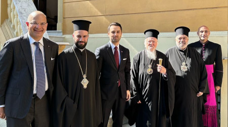 'Bu adam büyükelçimiz mi, azınlıkların kompleksli bir temsilcisi mi?'