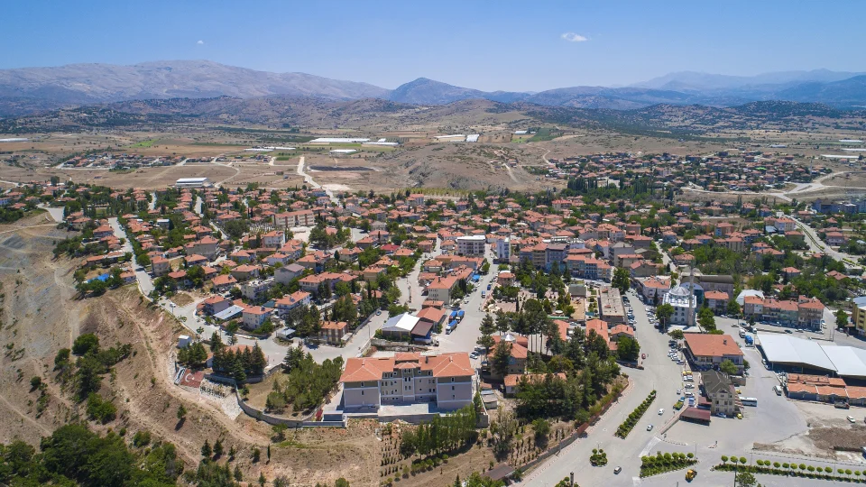 Burdur�un g�ney kap�s� �avd�r'da tar�m�n yeni y�z�