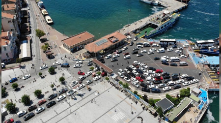 Çanakkale'de tatilcilerin dönüş çilesi başladı