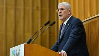 Derviolu, Grup Toplants'nda hkmete yklendi