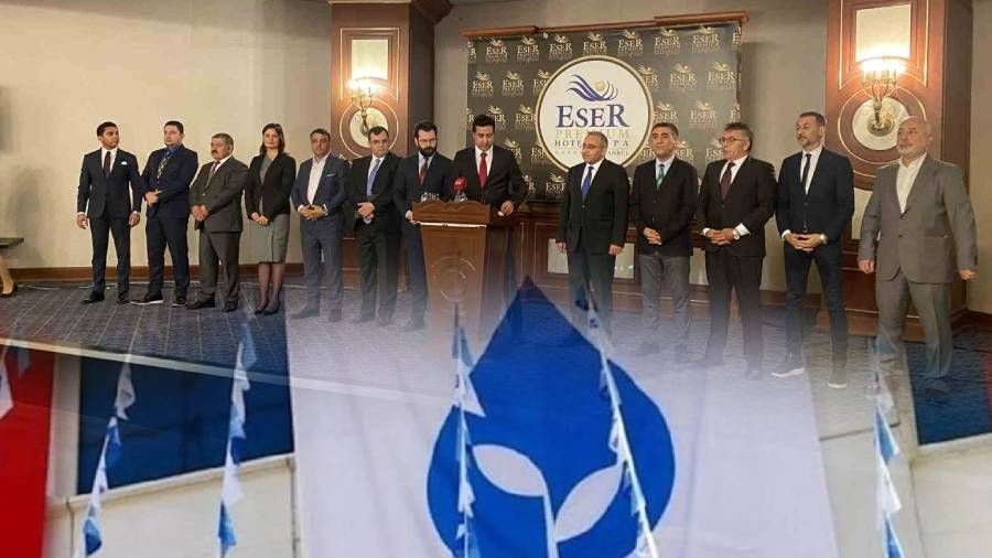 DEVA Partisi'nde İstanbul'un 13 ilçe başkanı istifa etti: Parti değil dernek haline geldi!