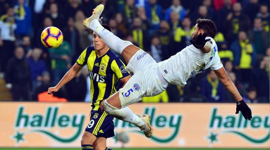 Eksik Fener galibiyet peşinde