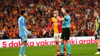 Fenerbah�e'de 4 futbolcu cezal� duruma d��t�