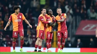 Galatasaray 3 puan� 3 golle ald�