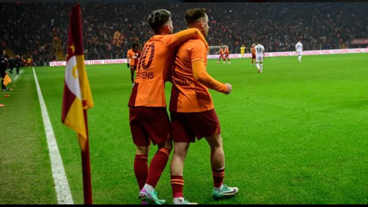 Galatasaray stresli maçta kazanmasını bildi