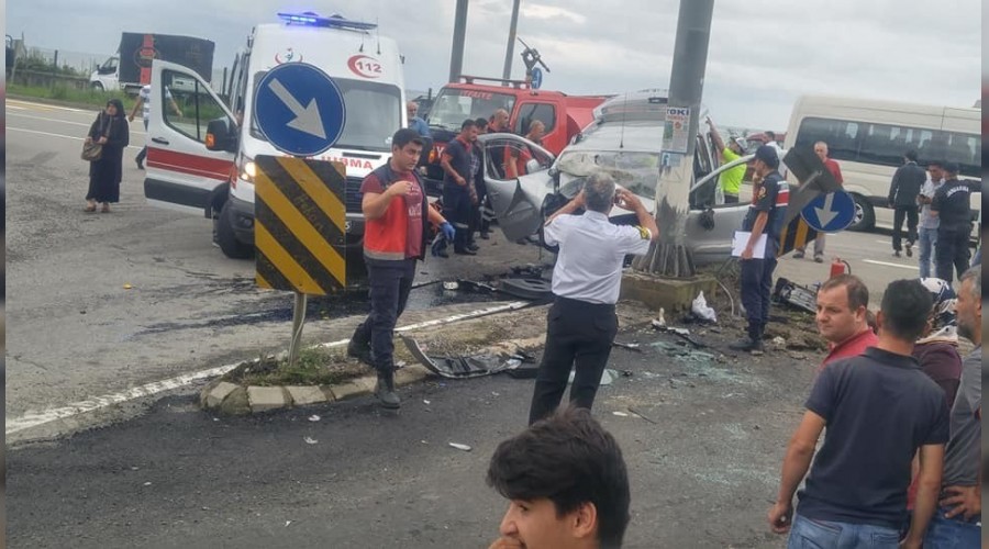 Giresun�da feci kaza: 3 �l�, 1 yaral�