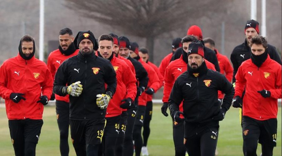 Göztepe, Palut ile toparlandı