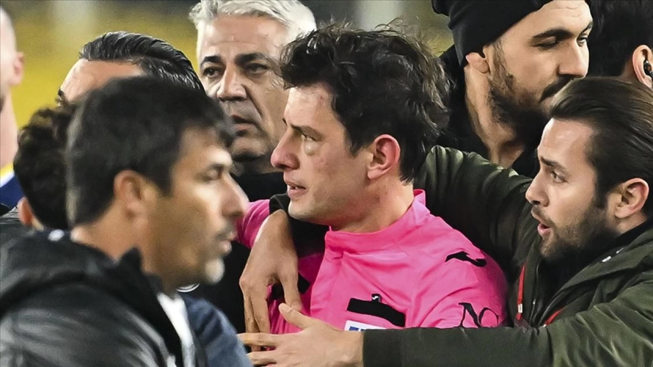 Halil Umut Meler Emre Bel�zo�lu'nu su�lad� 