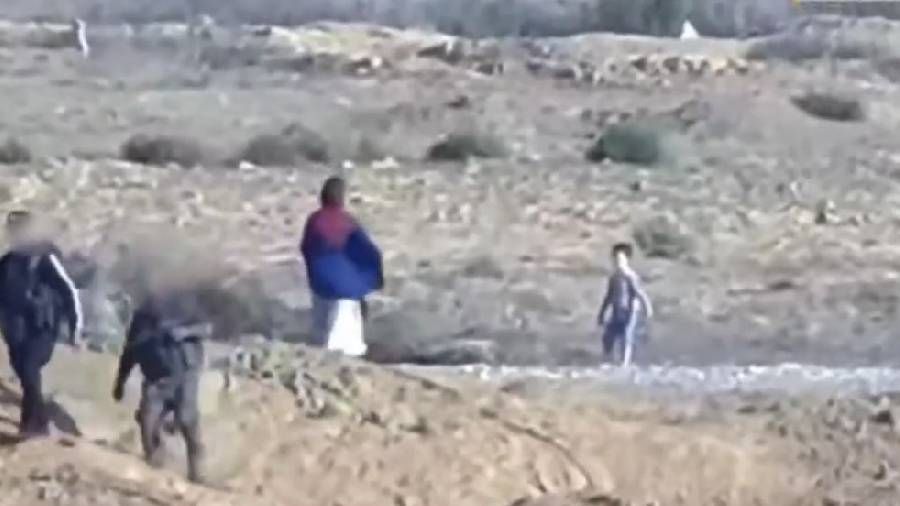 Hamas, rehin alınan bir kadın ve iki çocuğunu serbest bıraktı