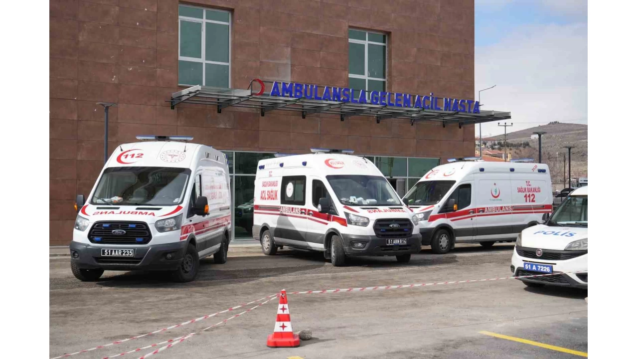 Hastası tarafından bıçaklanan beyin cerrahının durumu iyi