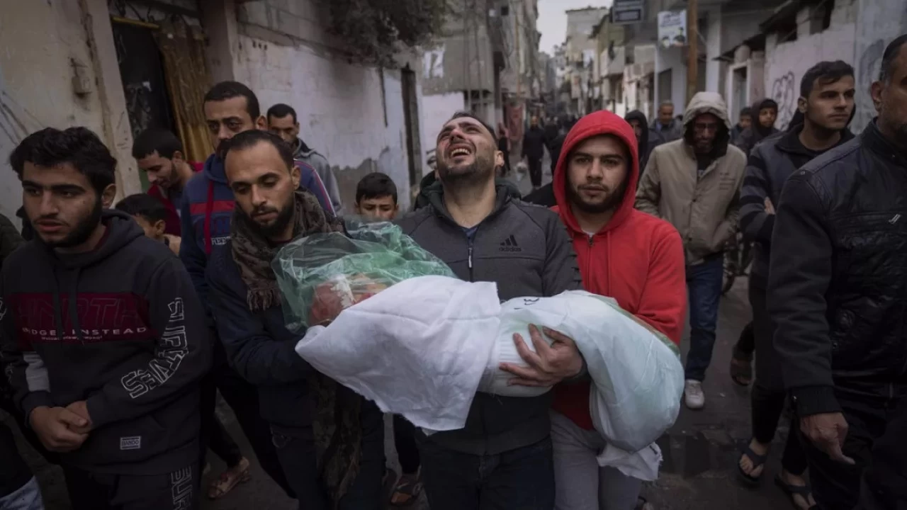 İsrailli yetkililer Hamas ile Katar'da devam eden müzakereler konusunda kötümser