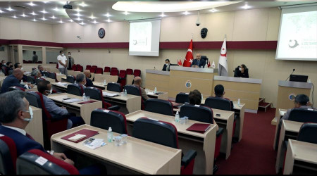 İzmir'de 200 bin yabancı yaşıyor