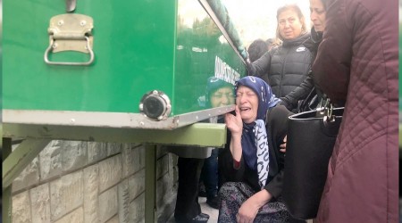 Kadına Şiddet Gününde kızını toprağa verdi