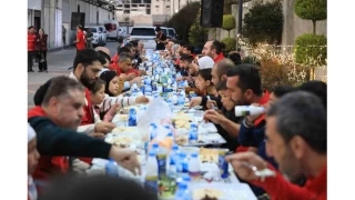 Kızılay'dan İdlib'de engelli kampında yaşayanlara yardım