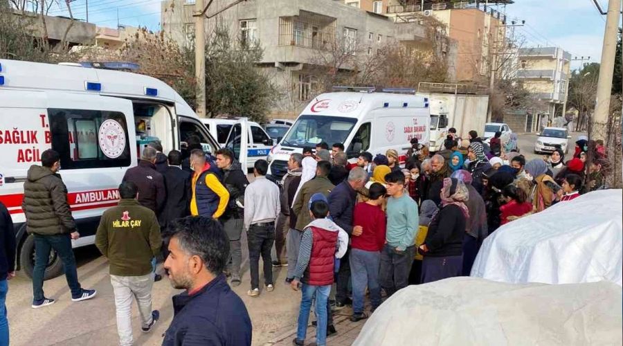 Kontrolden kan otomobil rencilerin arasna dald: 11 yaral