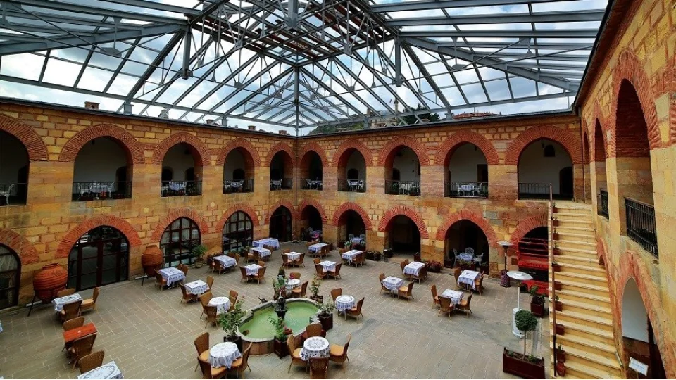 Kurşunlu Han sözleşmeye aykırı kullanımdan tahliye ediliyor