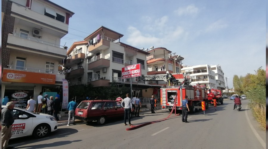 Ocakta unutulan tencere itfaiyeyi alarma ge�irdi