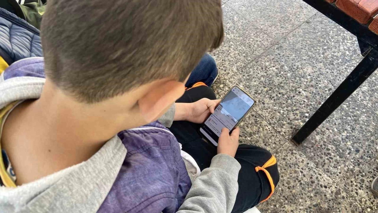 Okula ilk kez adım atacak çocukların ailelerine tavsiye