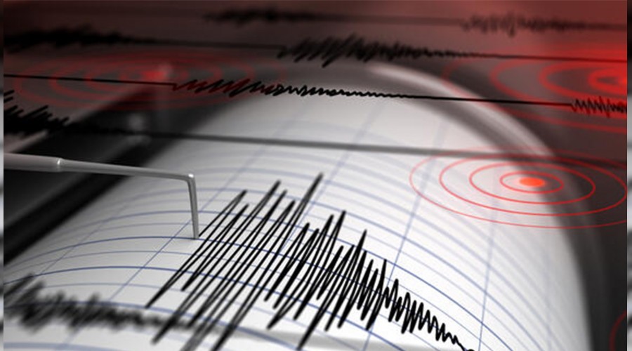 İzmir'de deprem oldu! İstanbul'da da hissedildi