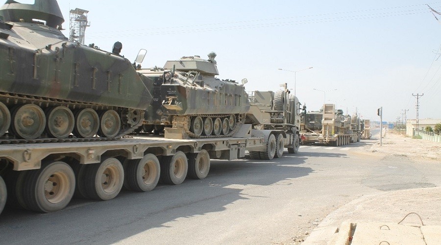 Tanklarımız Yunanistan sınırına kaydırılıyor