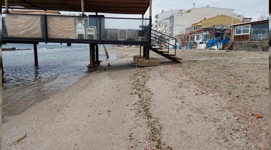 Tekirda�'da deniz 15 metre �ekildi