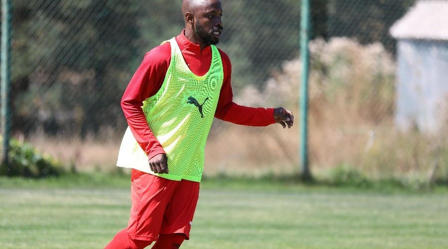 Traore Giresunspor'a transfer oldu