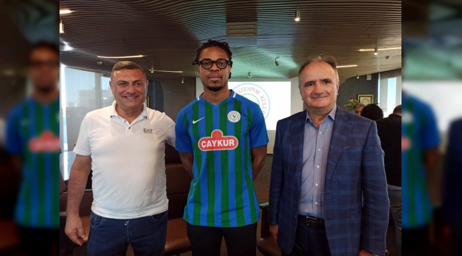 Ünlü golcü Rizespor'da