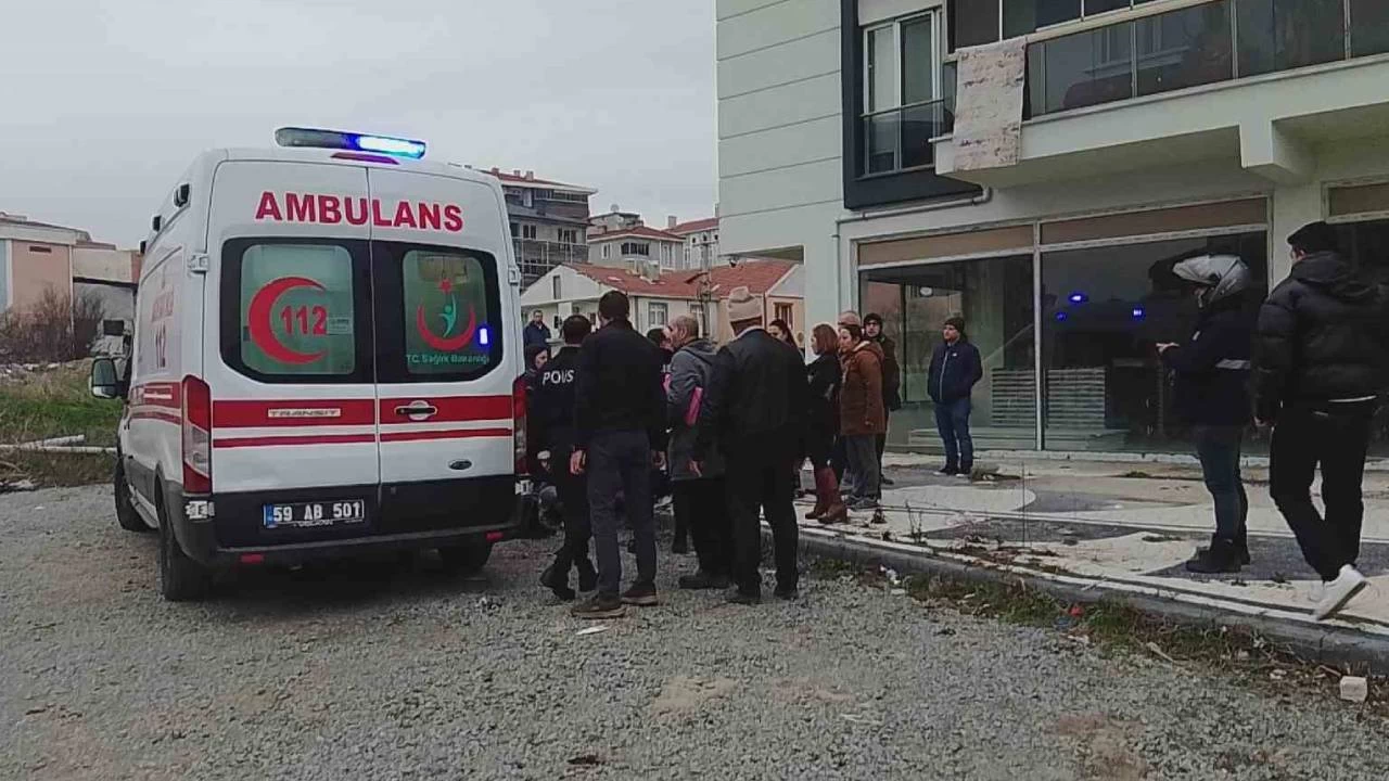 3. kattan d��en otizmli �ocuk hayat�n� kaybetti