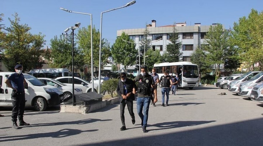 4 ilde uyuşturucu operasyonu: 14 gözaltı