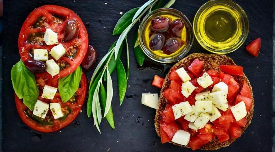 Akdeniz diyeti beyni gençleştiriyor