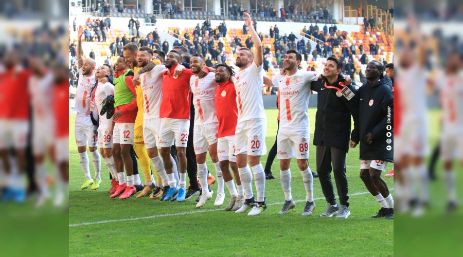 Antalyaspor çıkışa geçti