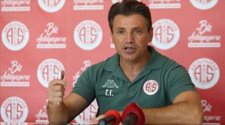 Antalyaspor teknik direktörü istifa etti