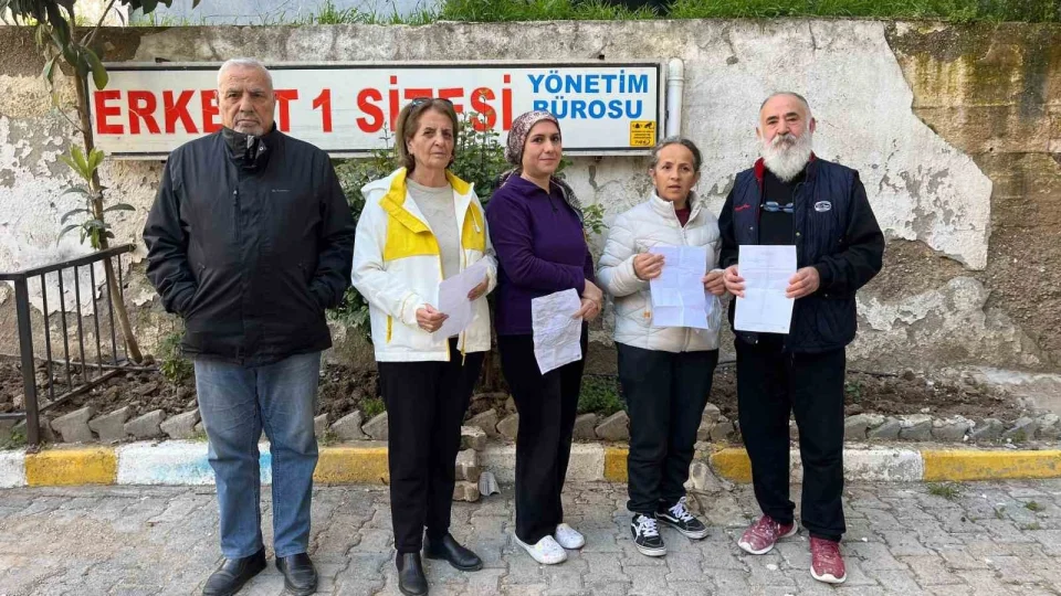 Apartman sakinlerine 'raporlu' zul�m