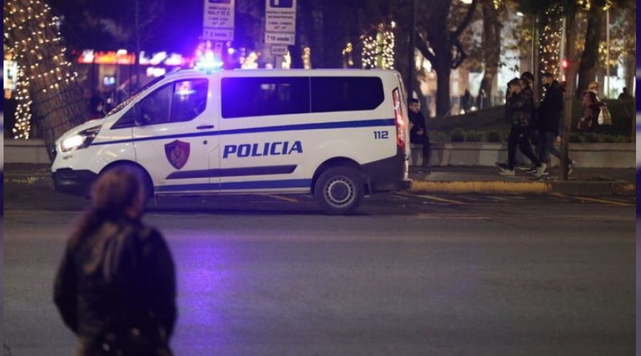 Arnavutluk'ta 4 Rus �l� bulundu