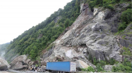Artvin'deki heyelan sonrası dağcılar incelemede bulundu