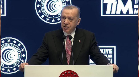 "Biz şu anda dünyayla yarışıyoruz"