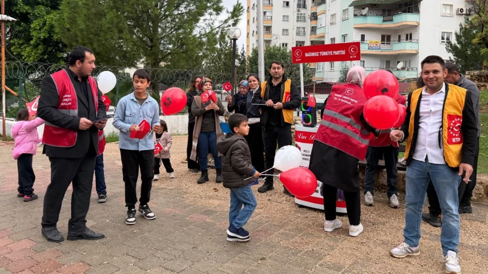 BTP Kozan �l�e Ba�kanl����ndan Cumhuriyet Bayram� co�kusu