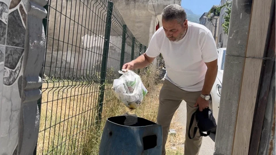Bursa'da 1 kilo alt�n ��pe at�ld�, il�e seferber oldu