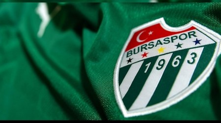 Bursasporlu tarafları taşıyan minibüs kaza yaptı